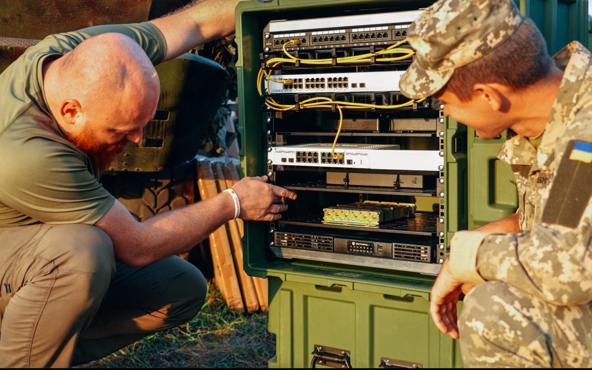 Нова пошта завершила збір на зміцнення ППО - командування ПВК 'Центр' отримує обладнання на 330 миллионов гривень