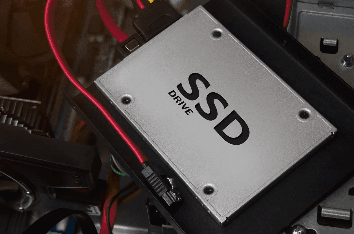 SSD різко подорожчають у 2024 році: до чого готуватися власникам ПК / фото ua.depositphotos.com SSD різко подорожчають у 2024 році: до чого готуватися власникам ПК / фото ua.depositphotos.com