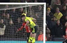 Арсенал с Зинченко одержал победу в безумном матче с 7 голами в 15-м туре АПЛ (видео)