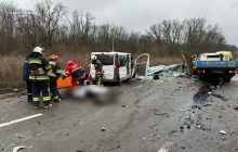 Столкнулись три авто: на Харьковщине в ДТП погибли шесть человек, есть травмированные (фото)