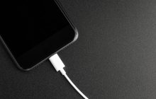 Це просте правило продовжить "життя" батареї вашого смартфона: більшість його ігнорує