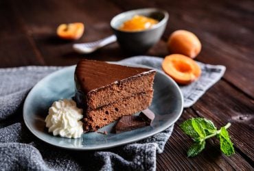 Рецепт торта Захер от французского шеф-повара: проще не придумать