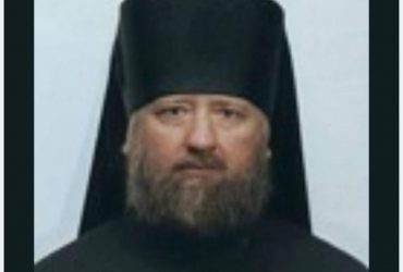 У Києво-Печерській лаврі з вікна вистрибнув голий монах, - журналістка