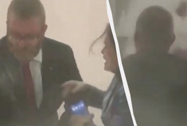 Польський проросійський депутат загасив ханукальні свічки у Сеймі вогнегасником (відео)