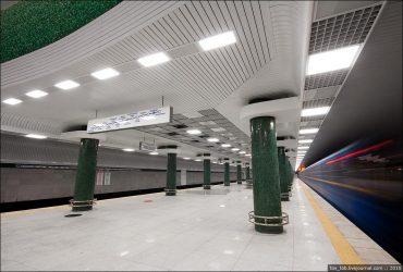 Між станціями Теремки та Деміївська відновлено рух метро з інтервалом близько 15 хвилин