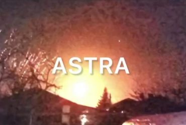 В РФ заявили о нашествии 35 дронов: атакован аэродром под Ростовом (видео)