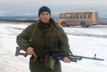 Під Авдіївкою задвохсотили окупанта з нефартовим прізвищем (фото)