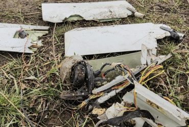 Сделали невозможное:защитники мастерски подстрелили ударный Ланцет из автомата (фото)