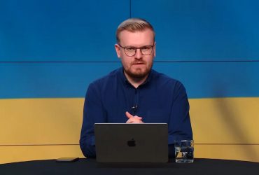 Втеча телеведучого за кордон: в Мінкульті сказали, чи випустять тепер журналістів з країни