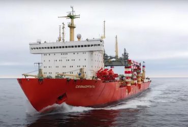 Вспышка на атомном контейнеровозе в РФ: Свитан рассказал об опасности