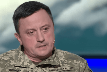 Зеленський звільнив командувача Повітряних сил Олещука