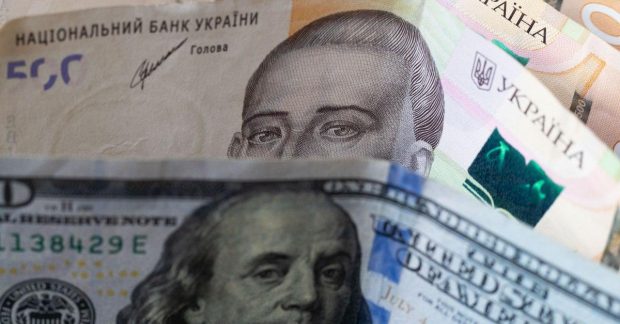 аналітик пояснив, як війна в Ірані може підтримати гривню