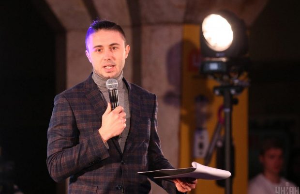 "П'яте колесо до воза": Тарас Тополя "проїхався" по ухилянтах