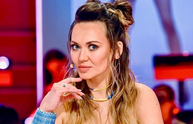 Відома актриса відповіла, чому її чоловік-нардеп не пішов воювати