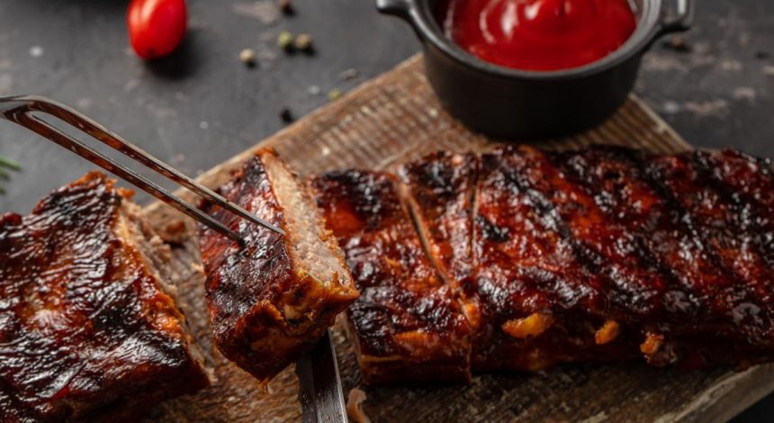 Можно есть губами: сочные ребрышки в духовке