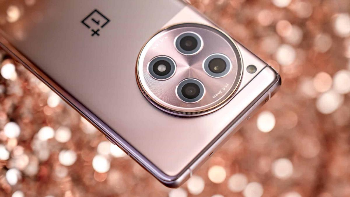 OnePlus Ace 3 OnePlus Ace 3