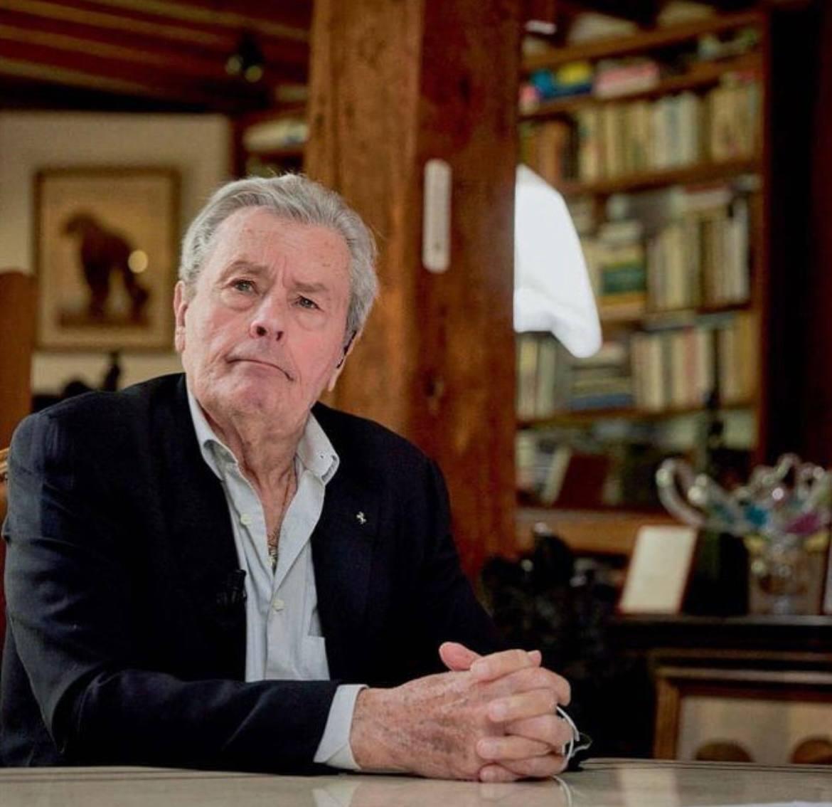 Ален Делон рішуче налаштований / instagram.com/alain_delon_daily/ Ален Делон рішуче налаштований / instagram.com/alain_delon_daily/