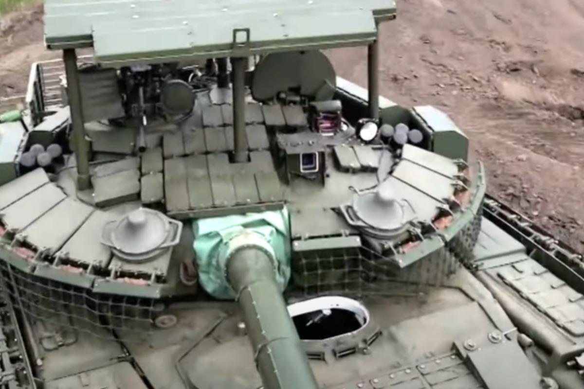 Російський РЕБ "Волнорез" зганьбився роботою по FPV-дронам, не показавши результату / скріншот Російський РЕБ "Волнорез" зганьбився роботою по FPV-дронам, не показавши результату / скріншот