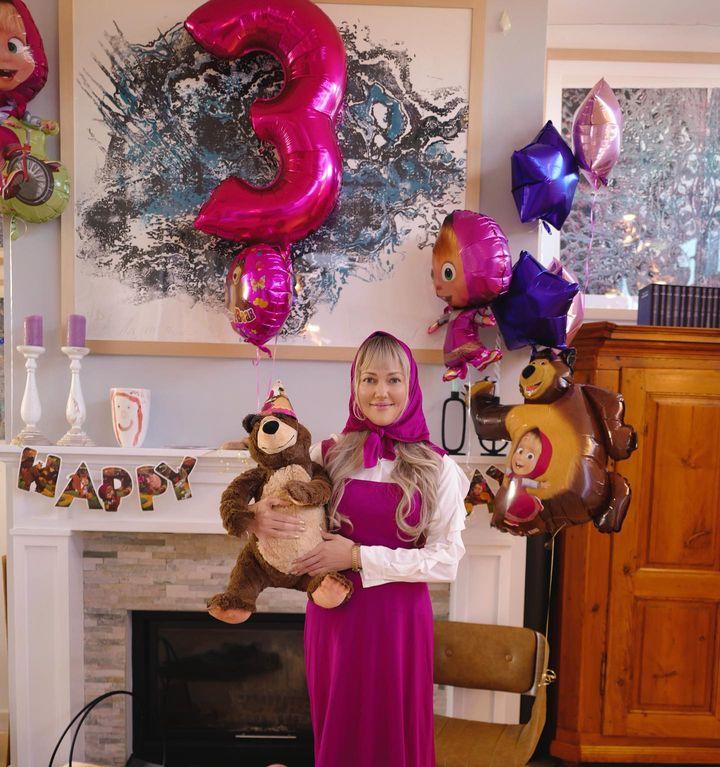 Мер'єм Узерлі / instagram.com/meryemuzerlimeryem Мер'єм Узерлі / instagram.com/meryemuzerlimeryem
