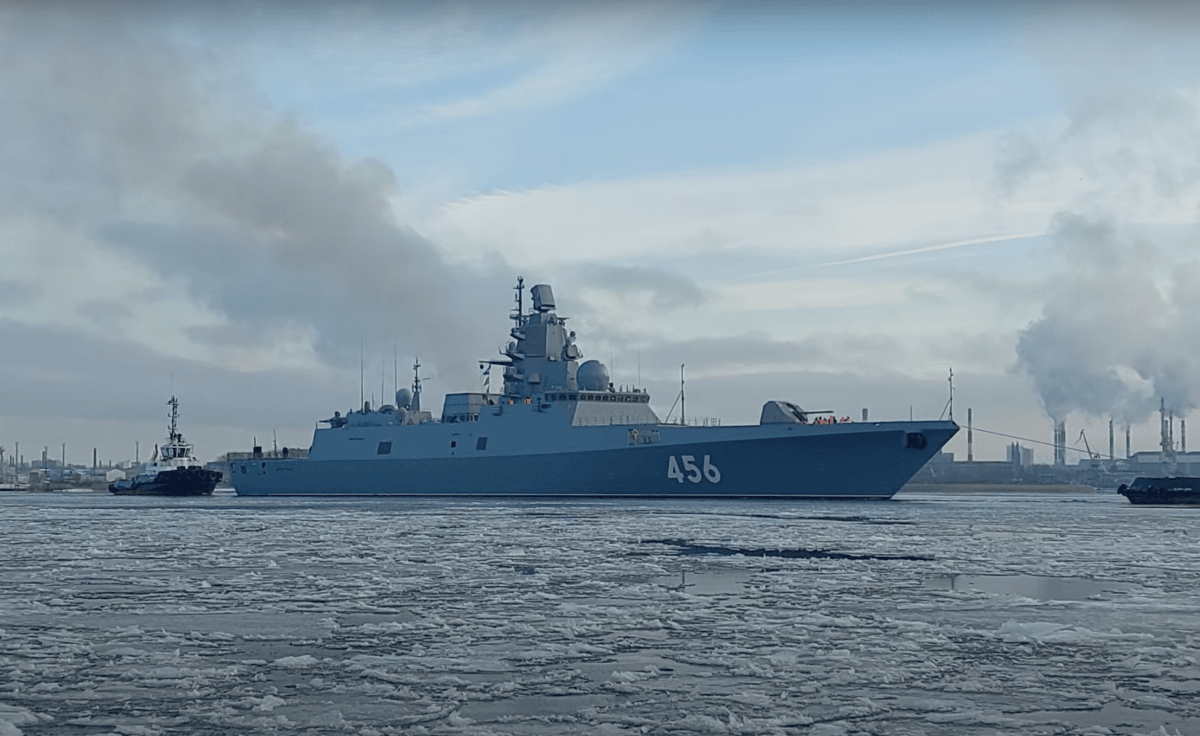 Флот РФ в Средиземном море 'тонет' без боя, - разведывательный аналитик