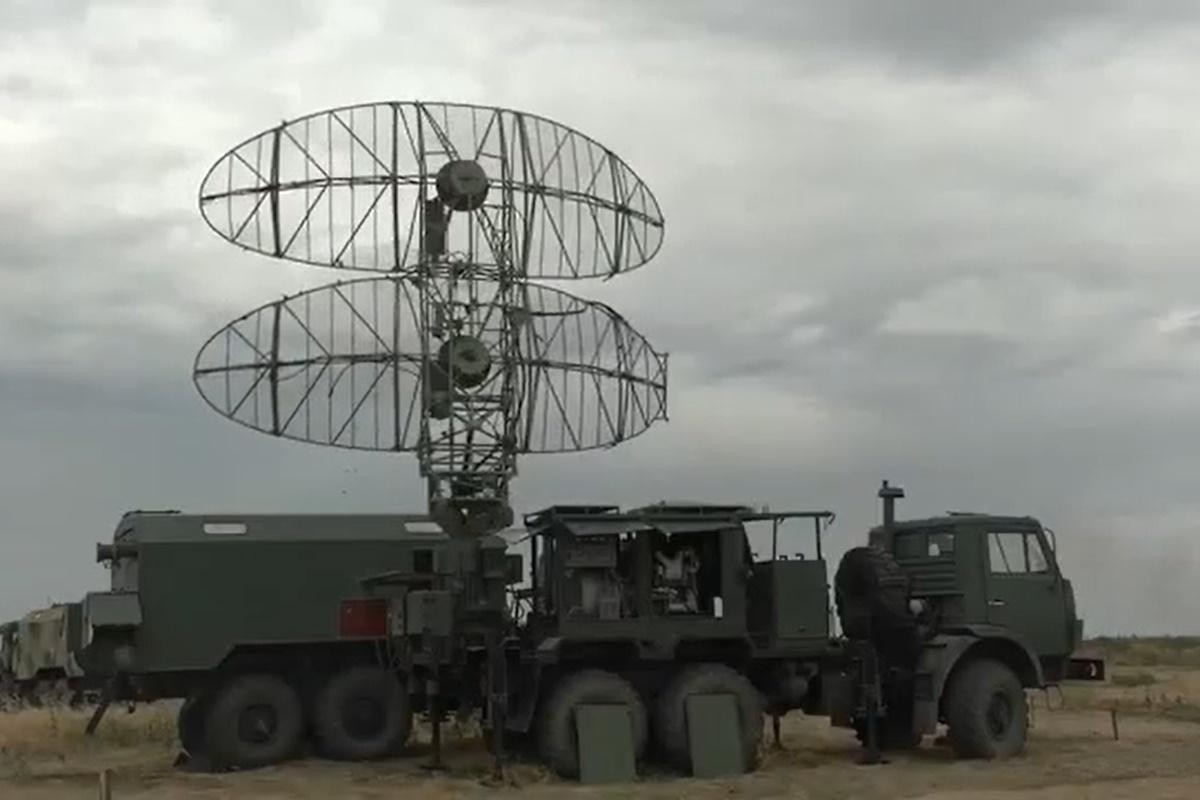 Российская мобильная РЛС "Каста" / кадр с видео Российская мобильная РЛС "Каста" / кадр с видео