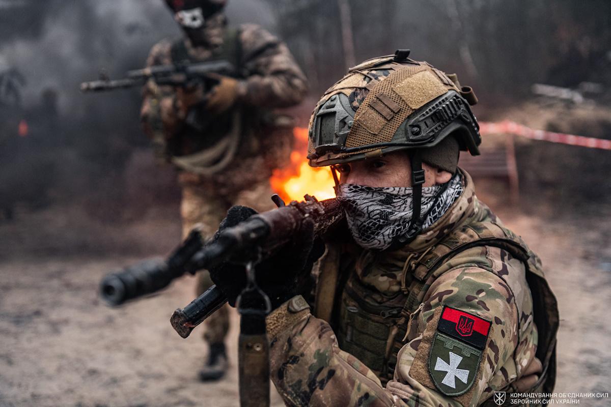 Николюк рассказал о подготовке личного состава / фото facebook.com/JointForcesCommandAFU