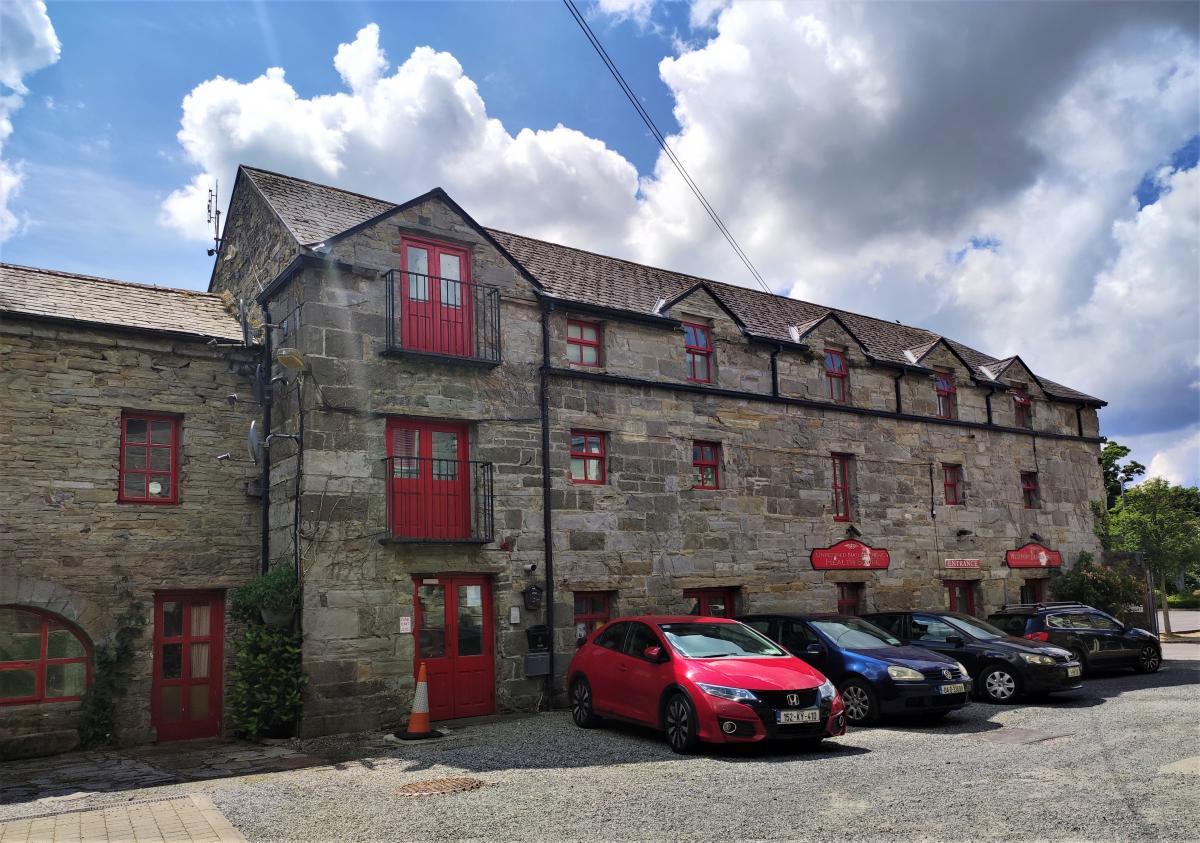 Хостел хостел Old Mill Holiday Hostel у місті Вестпорт / фото Марина Григоренко Хостел хостел Old Mill Holiday Hostel у місті Вестпорт / фото Марина Григоренко