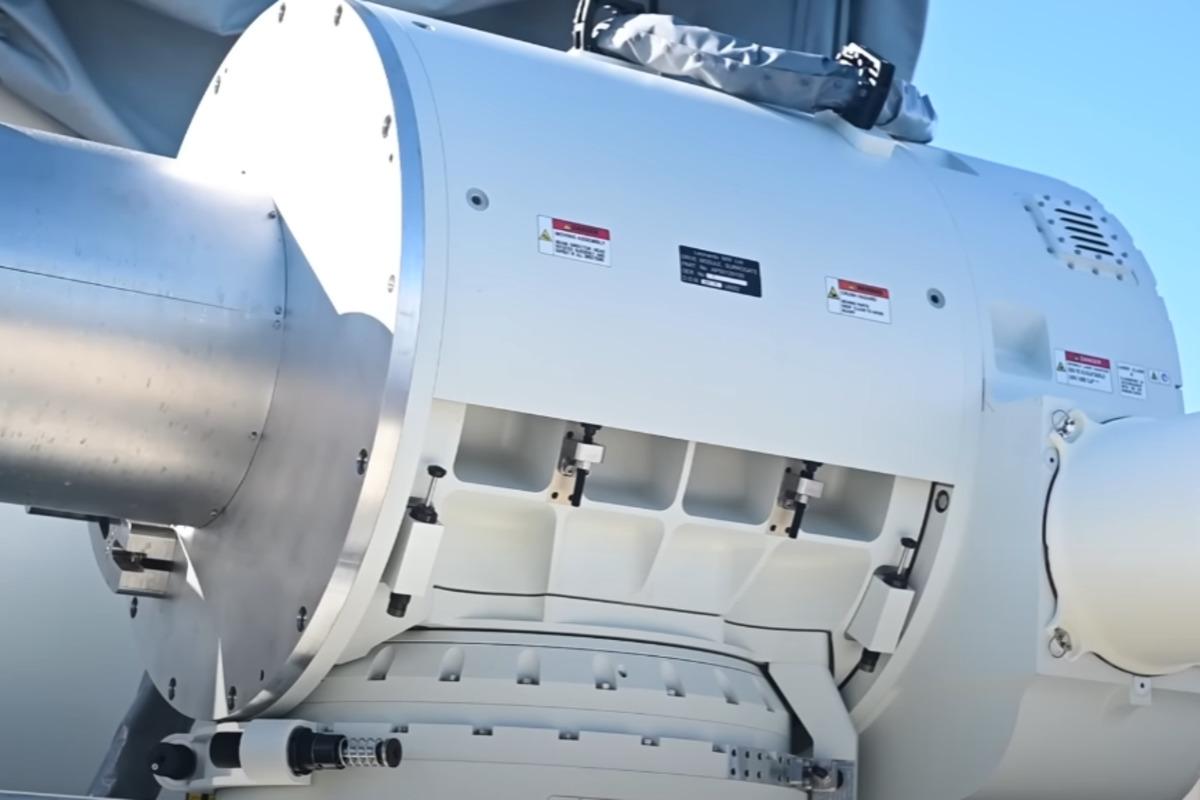 Лазерний комплекс DragonFire від Британії проявив свою міць на полігоні Hebrides Range / фото скріншот Лазерний комплекс DragonFire від Британії проявив свою міць на полігоні Hebrides Range / фото скріншот