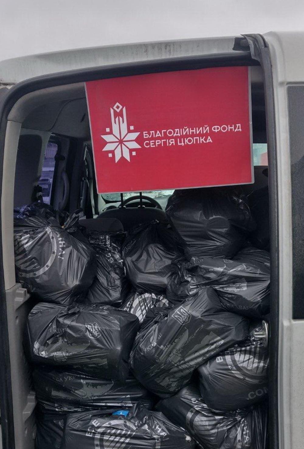 Сергей Цюпко и Благотворительный фонд в модульном городке в Бородянке