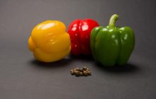 Різниця є: дієтолог розповів про відмінності червоного, жовтого та зеленого перця
