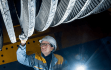 В октябре ДТЭК вернул свет почти 3 млн семей после обстрелов