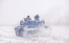 Росіяни посилили атаки бронетехнікою на одному з напрямків: що відомо