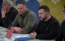 Протиповітряна оборона та далекобійні спроможності: Зеленський поговорив з Блінкеном у Давосі (відео)