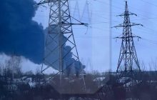 В Брянской области РФ после атаки дрона полыхает нефтебаза (видео)