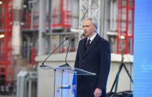 Глава "Газпром нефти" избежал санкций ЕС и пытается "спасти" особняк в Каннах