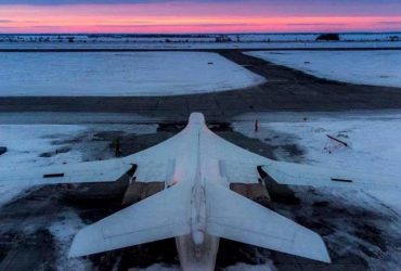 На базу российских Ту-160 Энгельс упали два беспилотника, - росСМИ