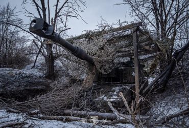 ВСУ активизировали строительство укреплений на фронте, смещая фокус на оборону, - Reuters