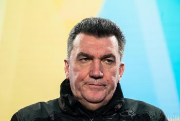 Данілов: Україна не може насильно повернути військовозобов'язаних з-за кордону