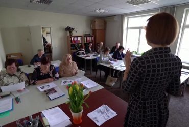 Латвія масово виганяє росіян з країни