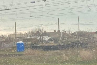 РФ засвітила новий пункт перекидування танків в Криму (фото, відео)