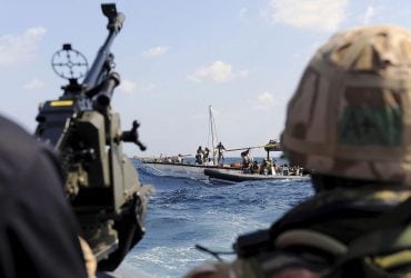 Не хуситами едиными: в Красное море вернулись сомалийские пираты, — Bloomberg