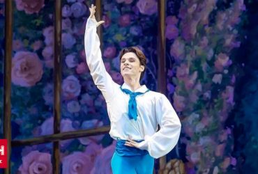 Новый скандал: на украинской сцене выступает француз-поклонник русской культуры