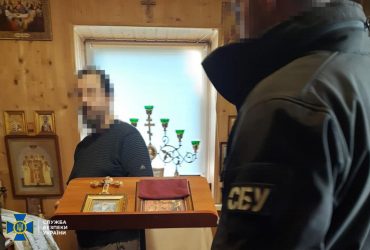 Піп МП поплатився за любов до терористів Захарченка, Гіві та Мотороли: як його покарав суд