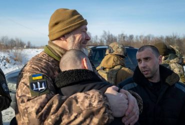 Зеленський: Я щасливий. З полону РФ звільнено 207 українців (фото, відео)