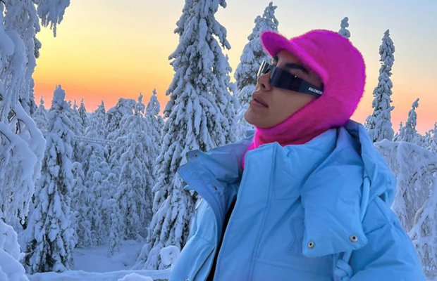 Корячка, яка назвала ЗСУ "м'ясом", полетіла з чоловіком до Лапландії: їх захейтили