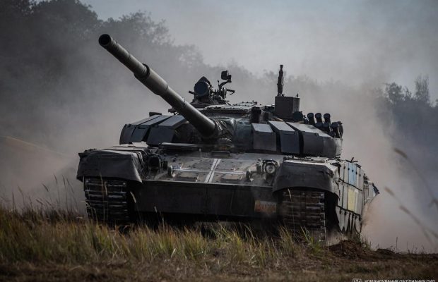 Астролог назвав місяць розв'язки війни з Росією
