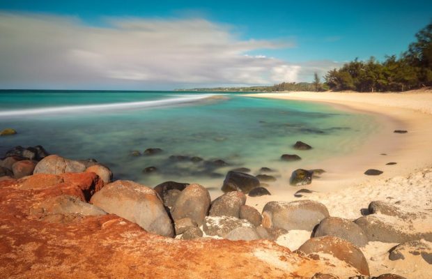 Идеально для купания: названы самые "тихие" пляжи в мире