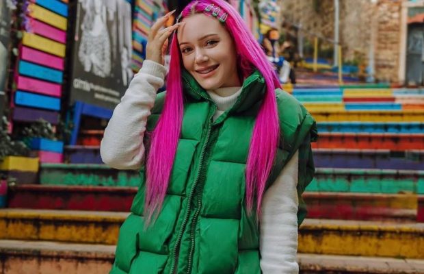 Відомій блогерці Candy Superstar зробили пропозицію вартістю понад 1 мільйон гривень