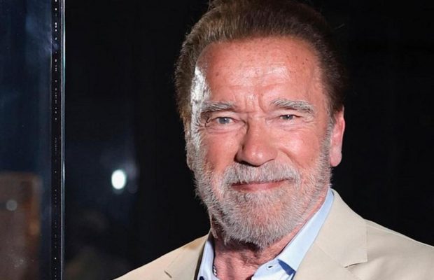 "У мене була спекотна ніч": Шварценеггер віджартувався від затримання в аеропорту