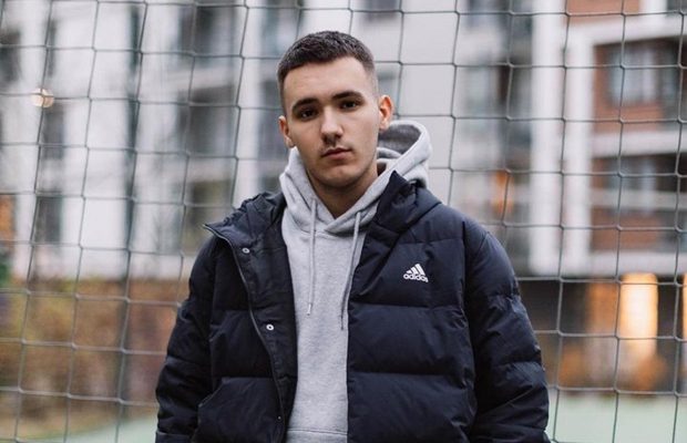 "Євробачення - це моя мрія дитинства. Я завжди уявляв себе там", - співак YAKTAK